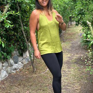 NWT Green Silk Mango Tank